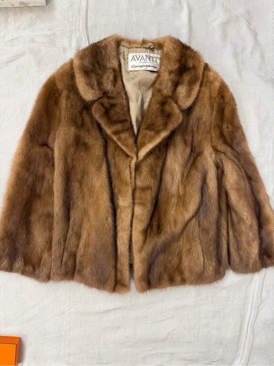Avanti Jackets & Blazers - Luxury Vintage AVANTI Genuine Mink Fur Coat – Timeless Elegant Statement Piece